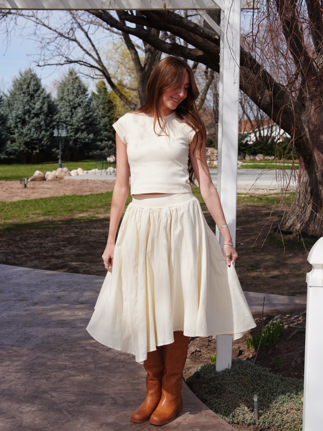 White Rose Skirt Set